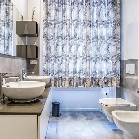Apartment Settembrini Milan